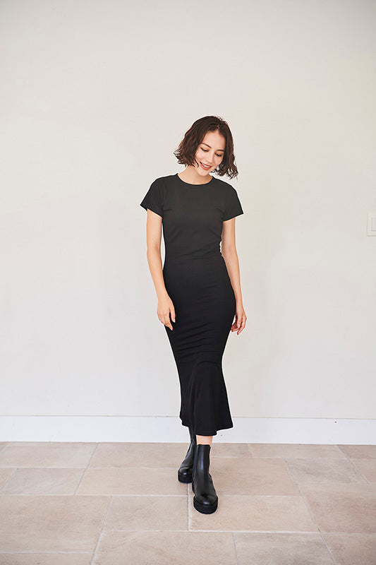 Crew Neck Dress (BK)