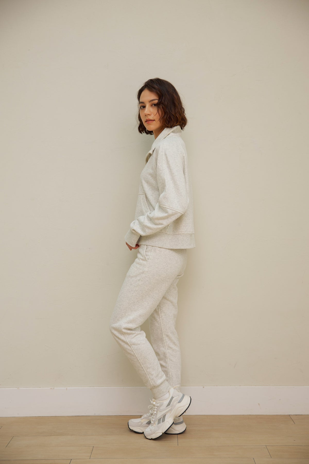 Half-Zip Pullover  (WH)