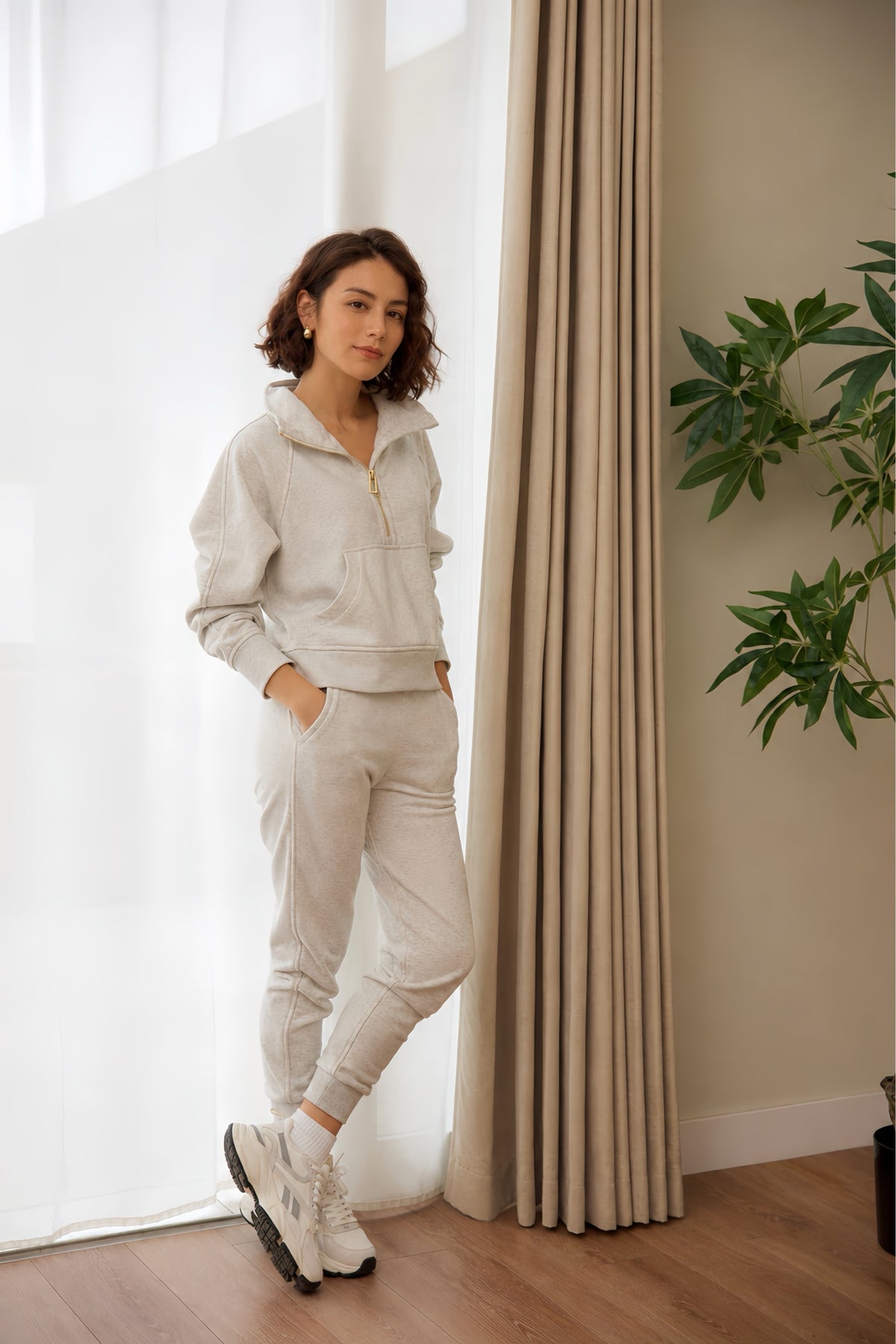 Half-Zip Pullover  (WH)