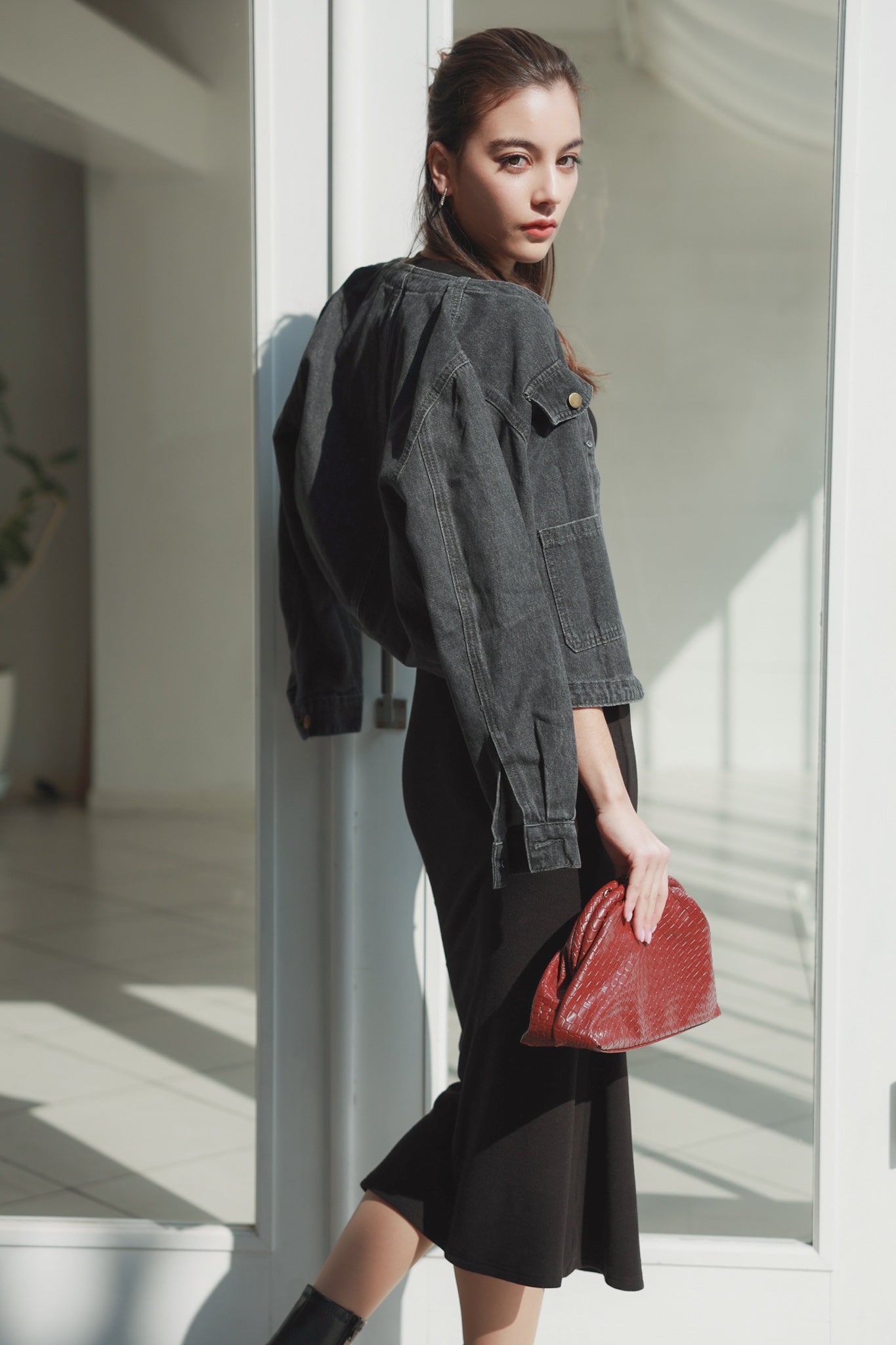 Crew Neck Dress (BK)